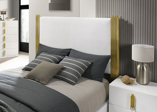 Basildon Queen Bed
